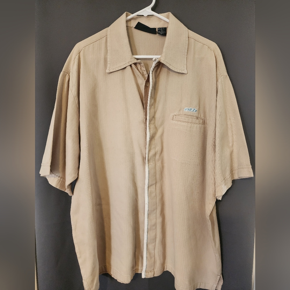 On The Brink Shirt, Men's size Large Tan Casual Button Down Shirt